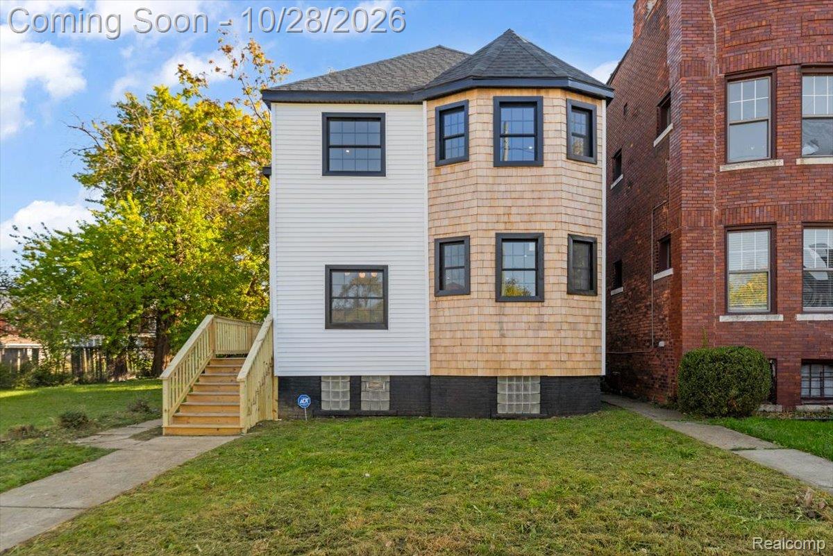 276 Marston ST