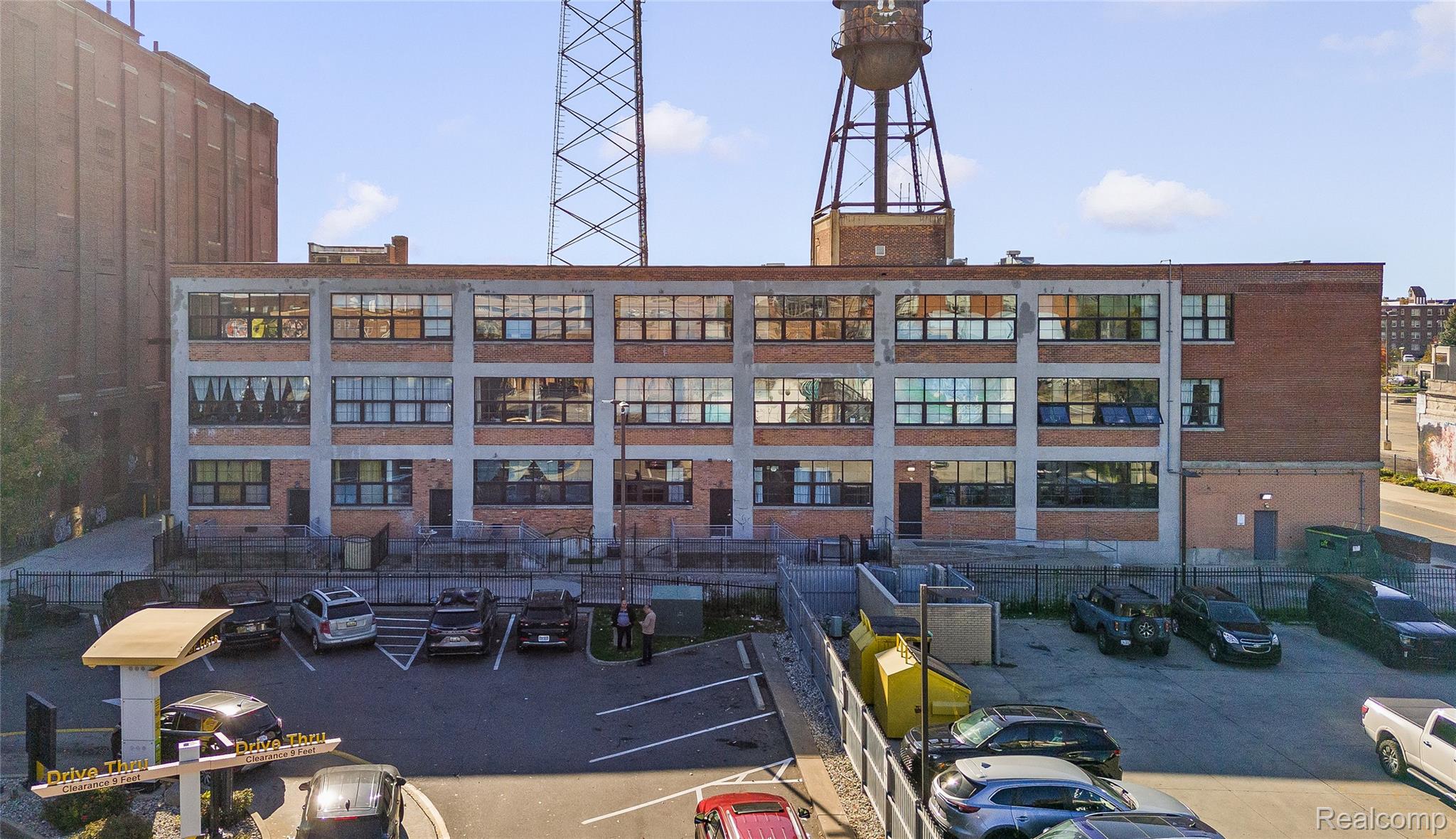 55 W Canfield ST # 104