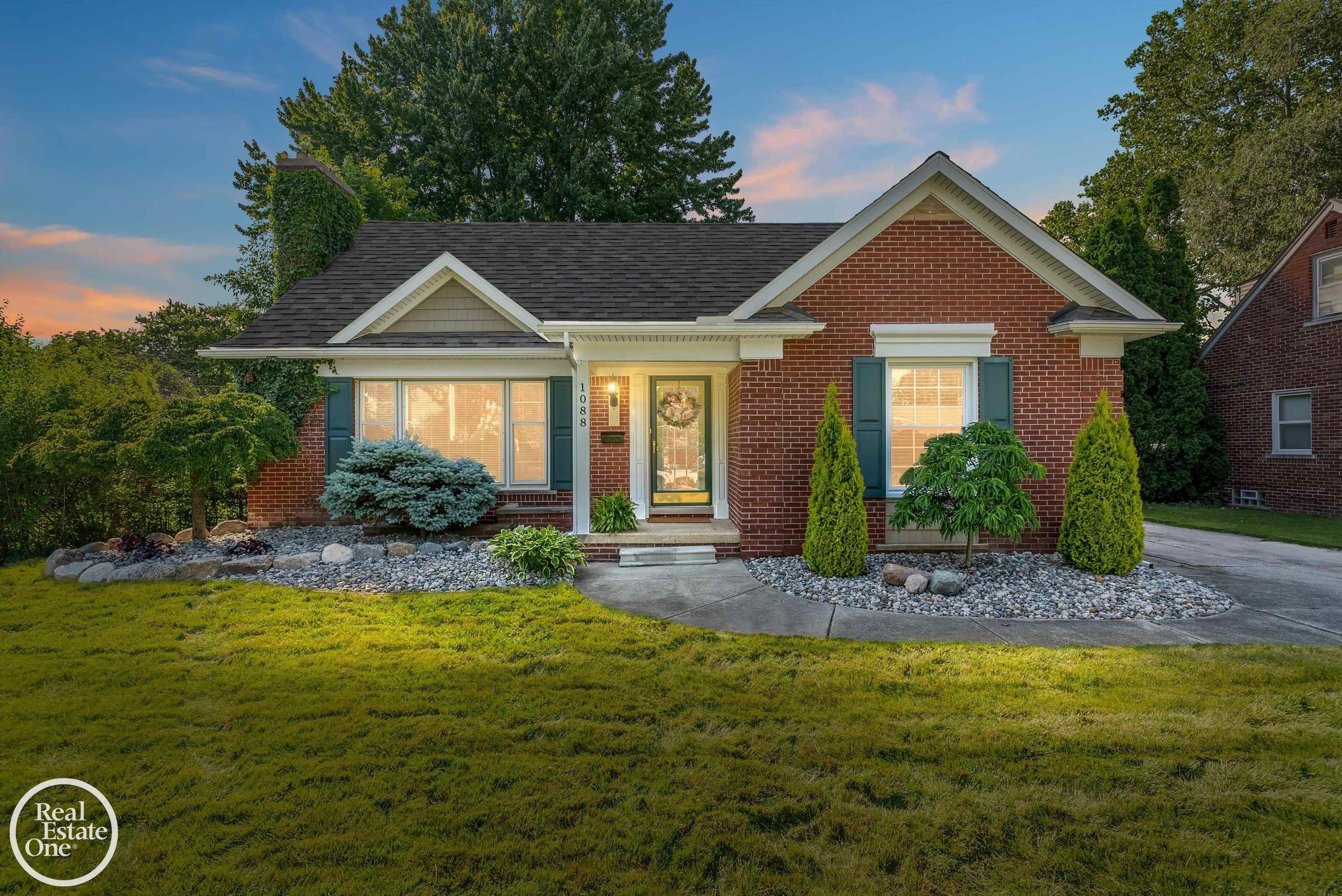 1088 TORREY ROAD
