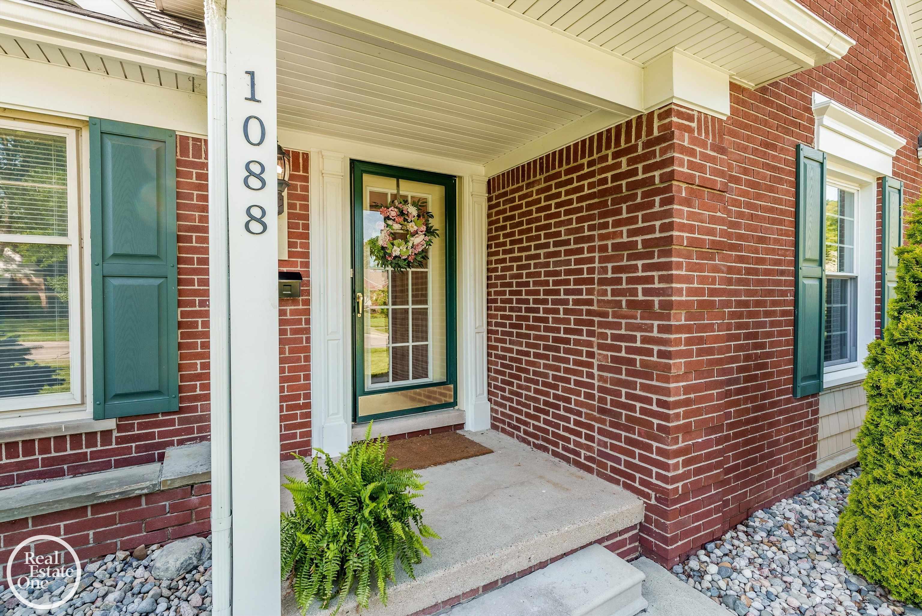1088 TORREY ROAD