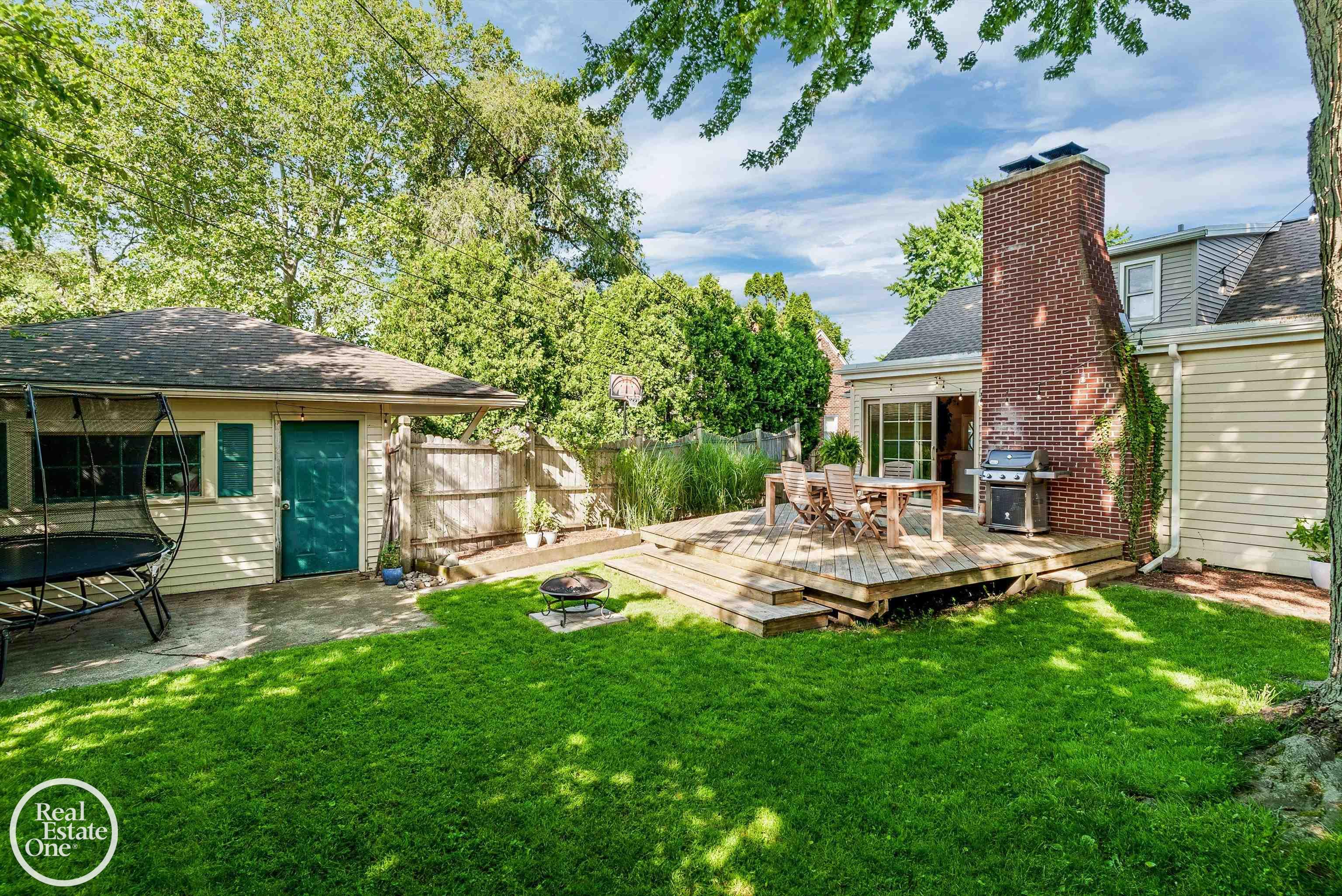 1088 TORREY ROAD