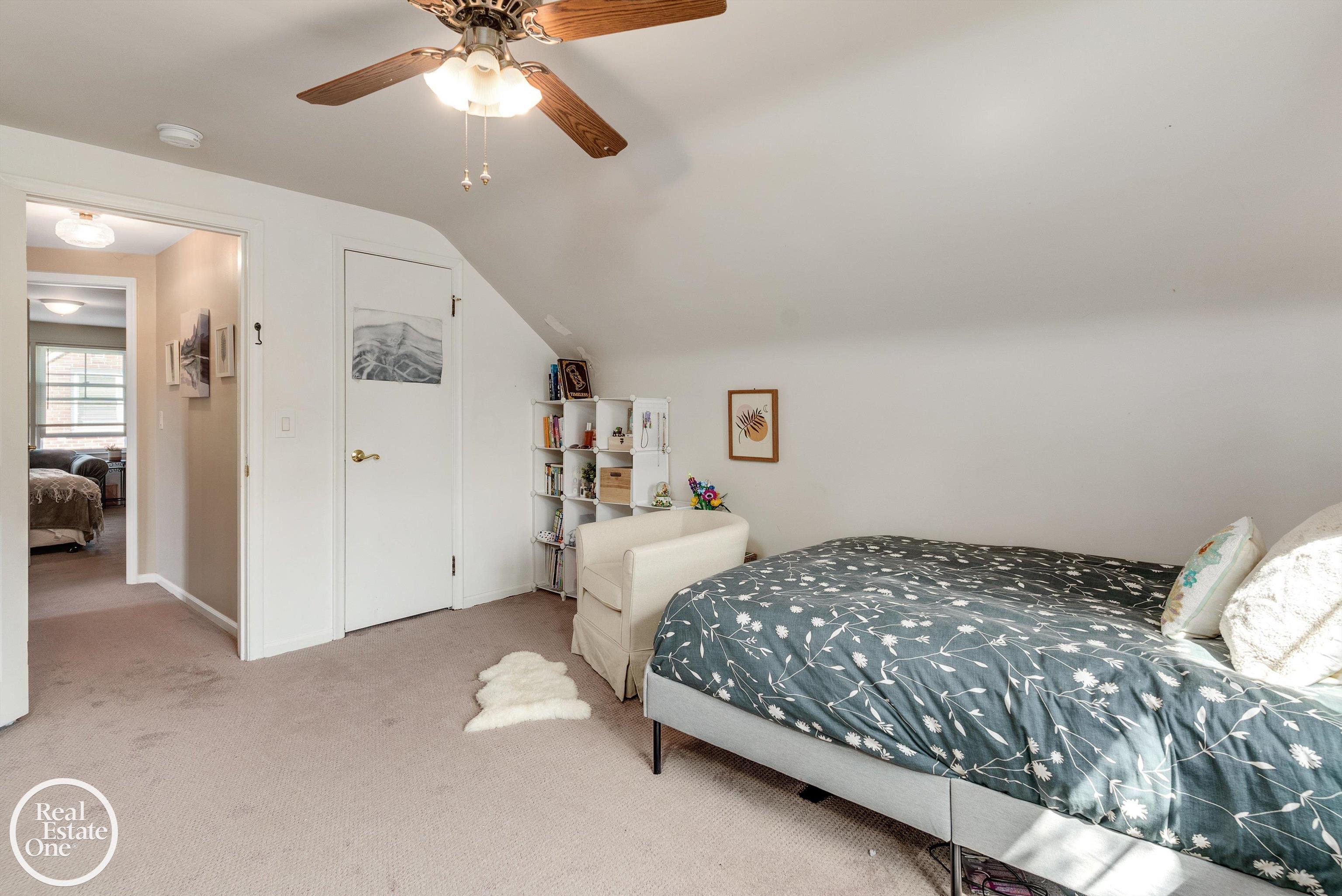 1088 TORREY ROAD