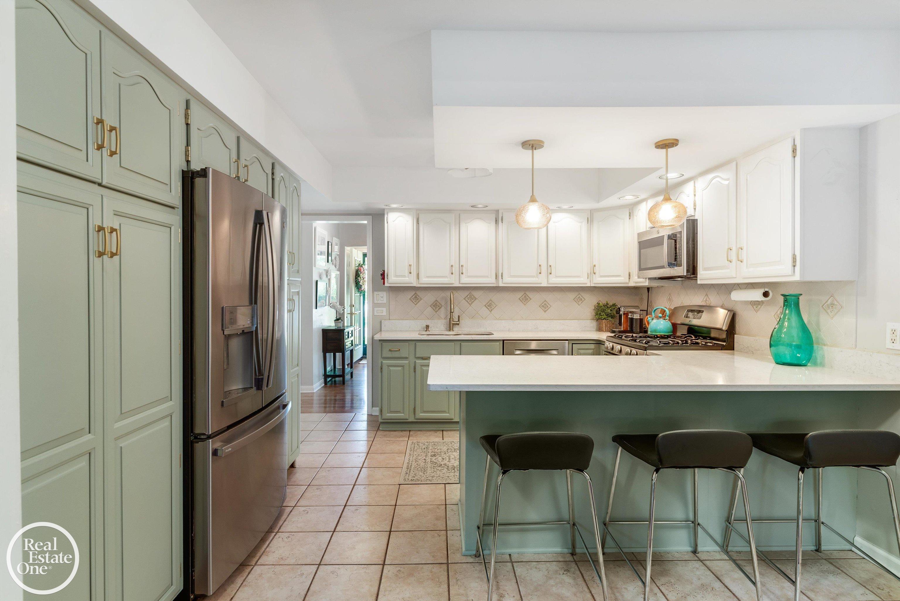 1088 TORREY ROAD