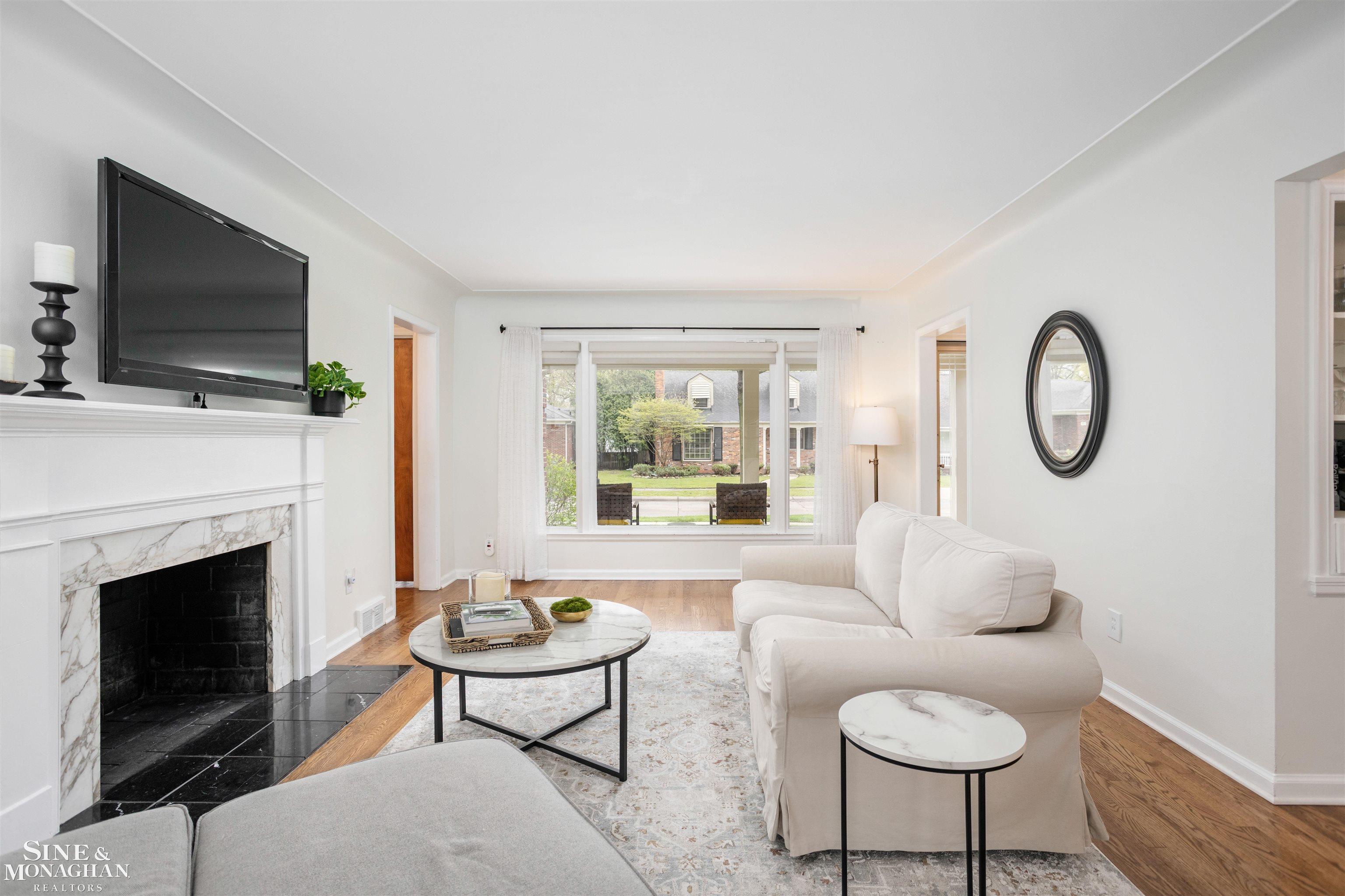484 Bournemouth Circle