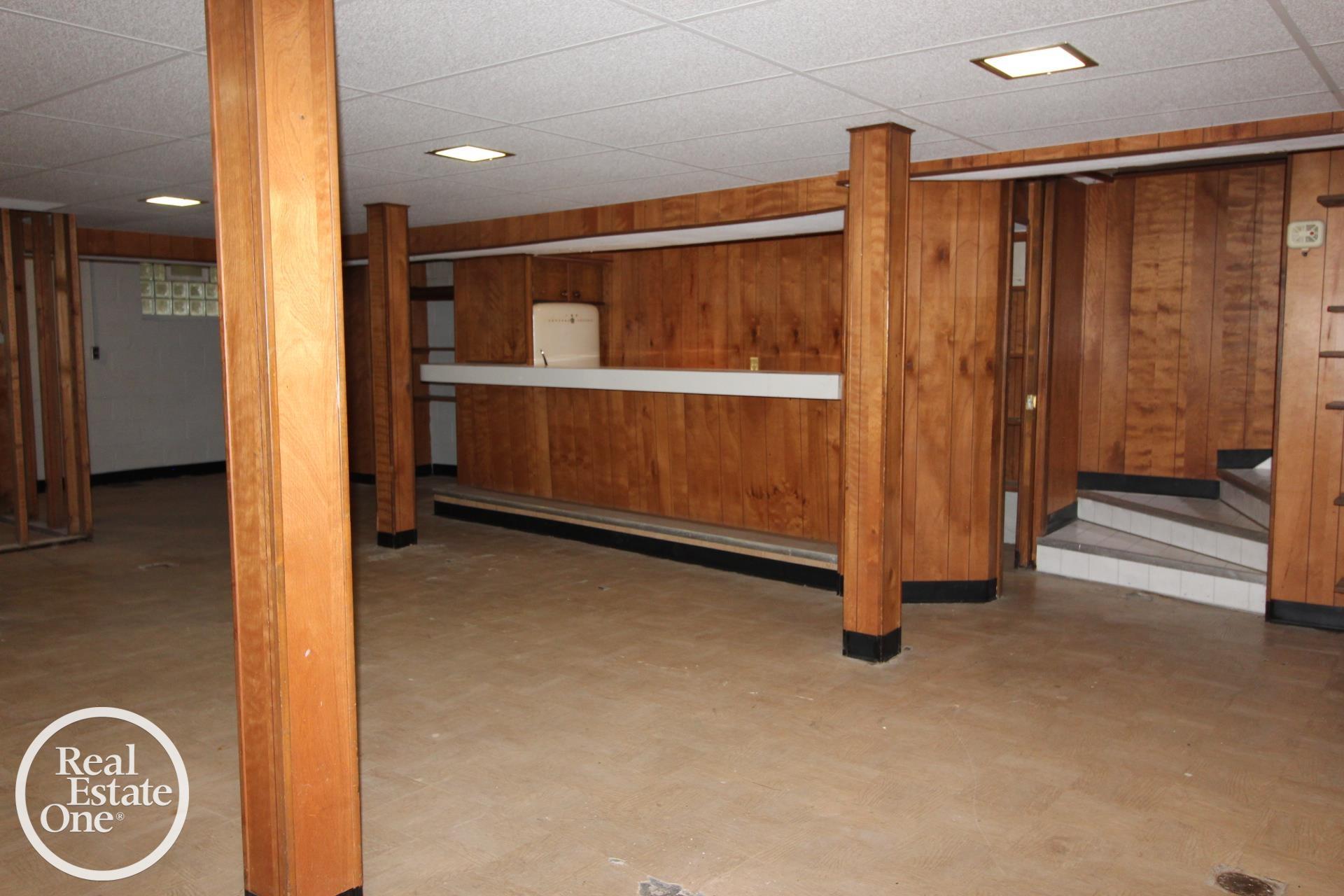 93 Moran RD