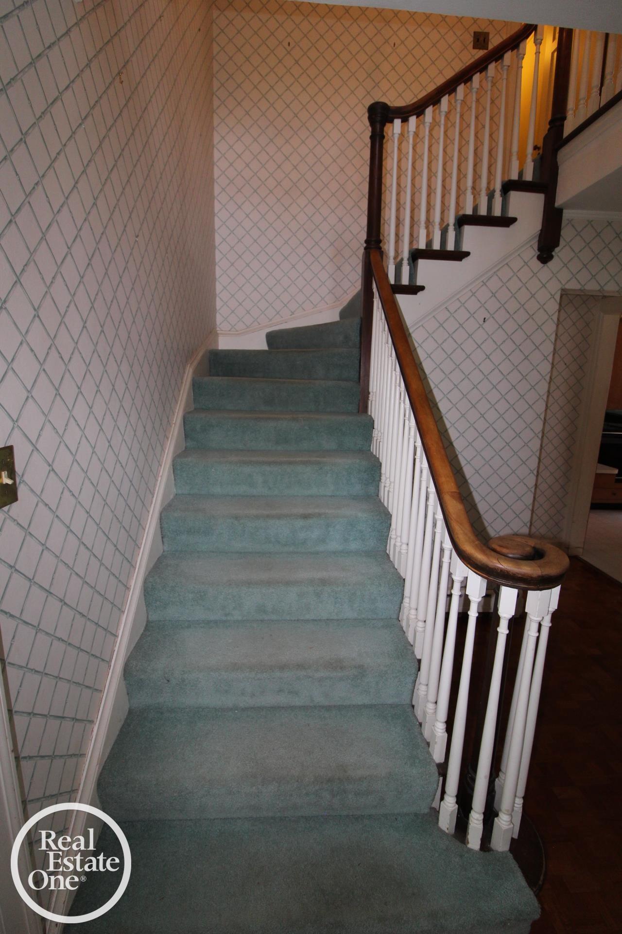 93 Moran RD