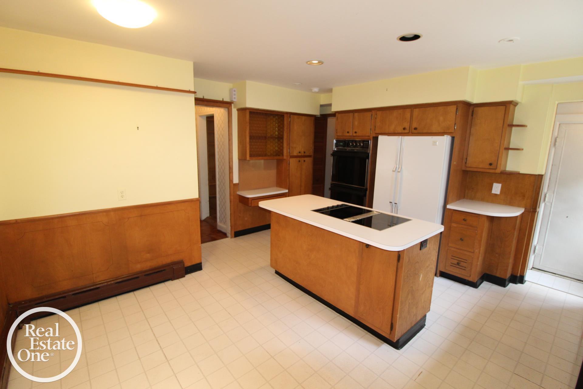 93 Moran RD