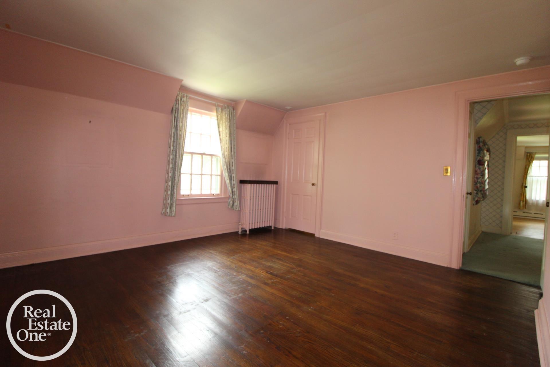 93 Moran RD