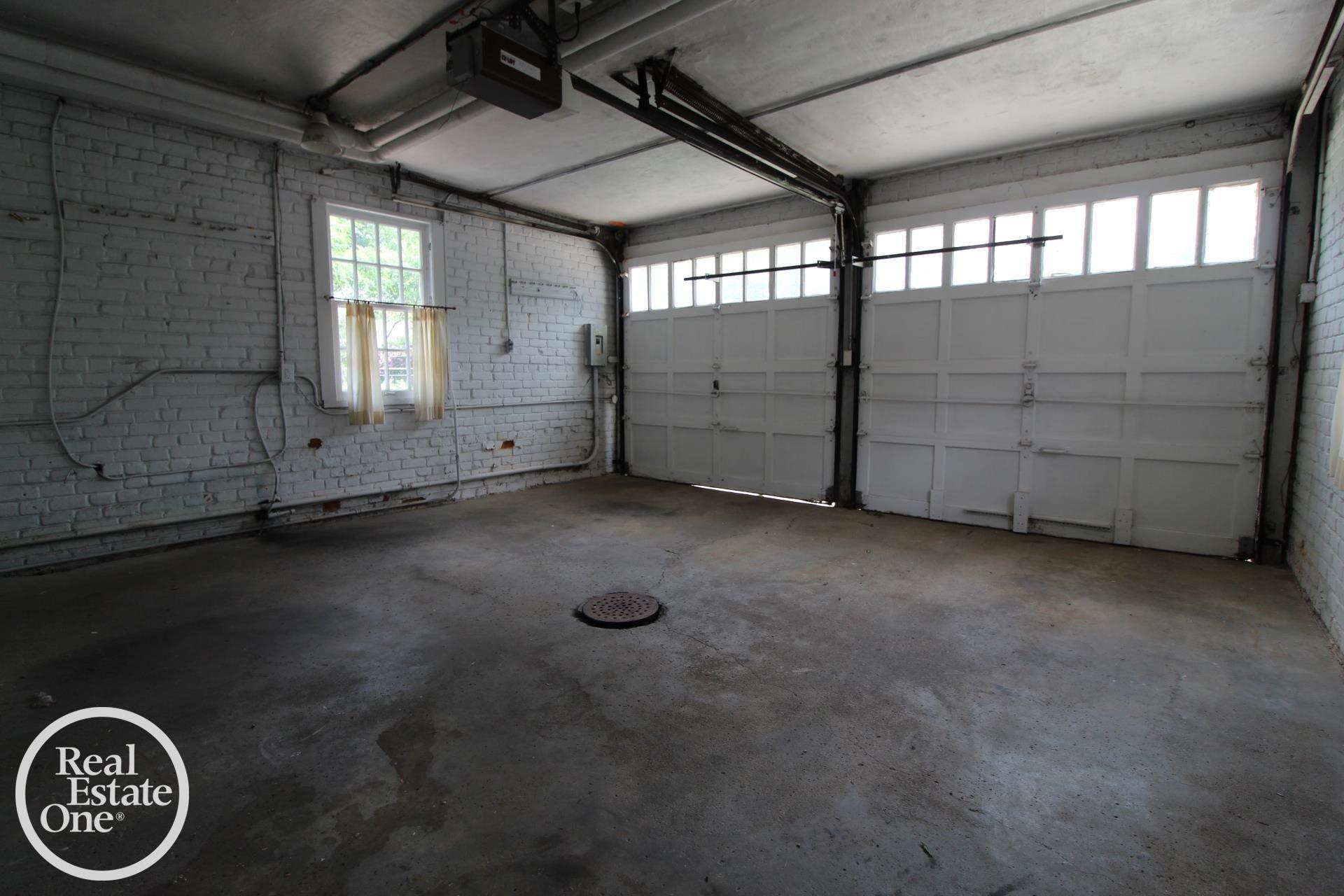 93 Moran RD