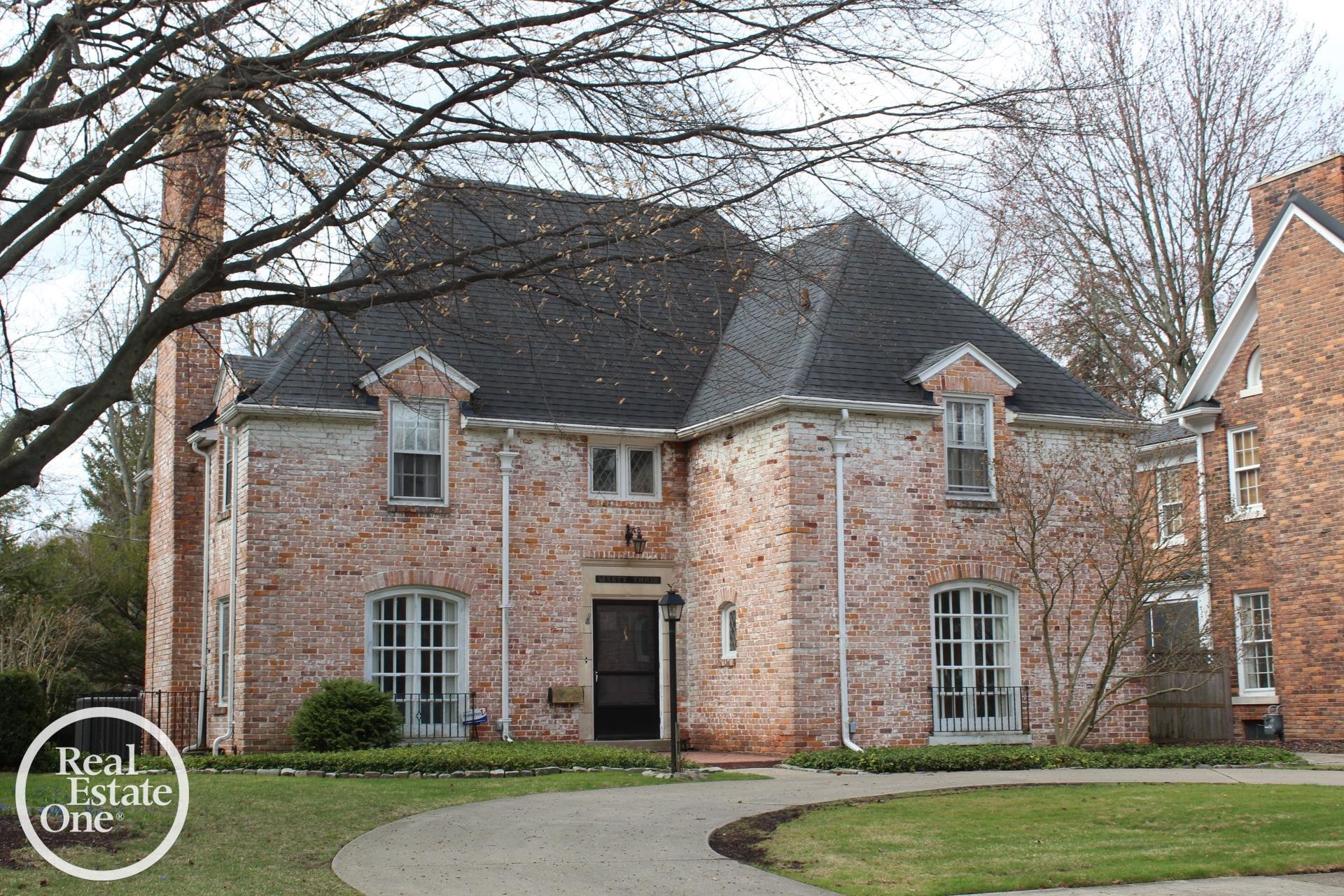 93 Moran RD