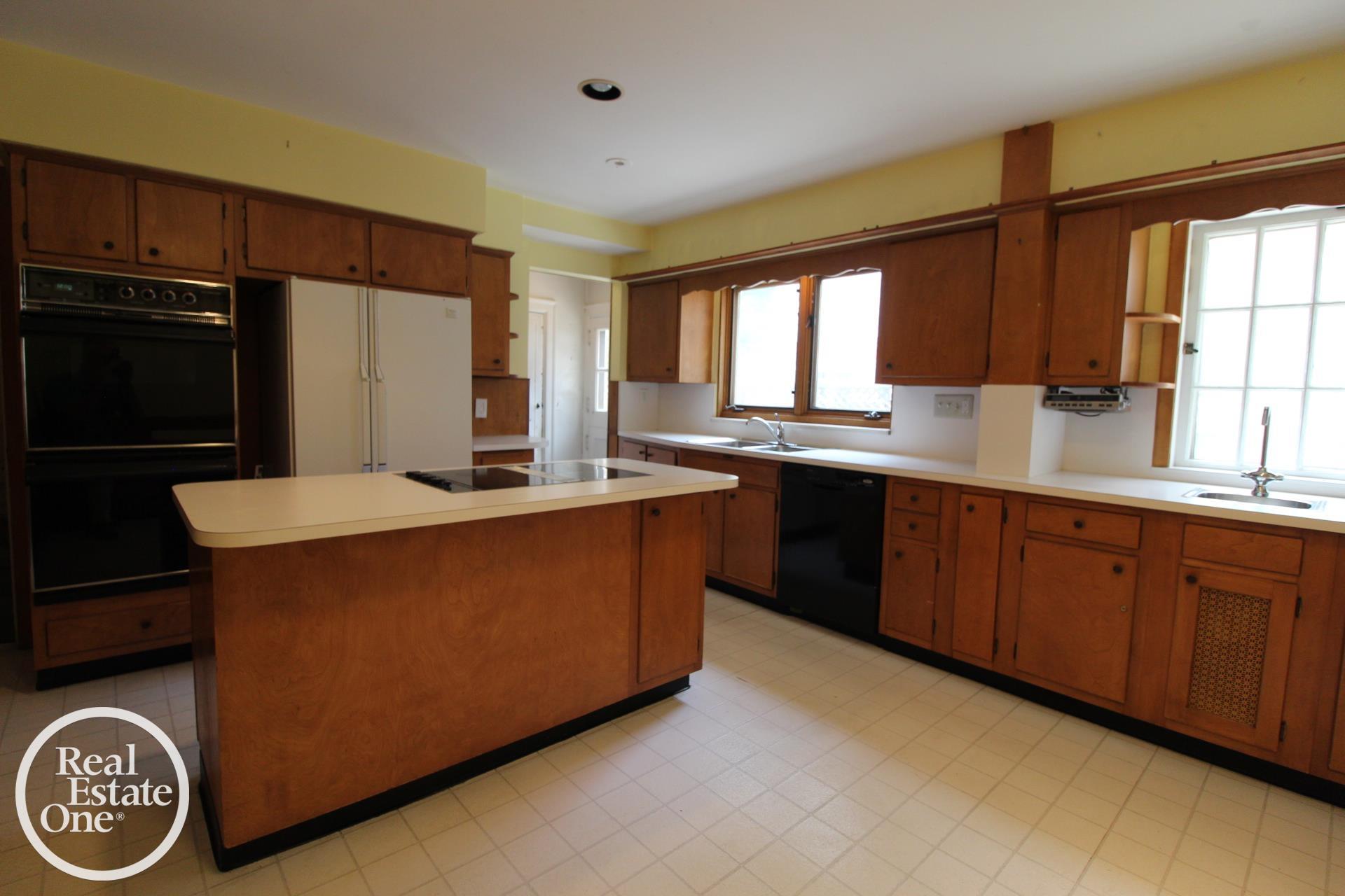 93 Moran RD