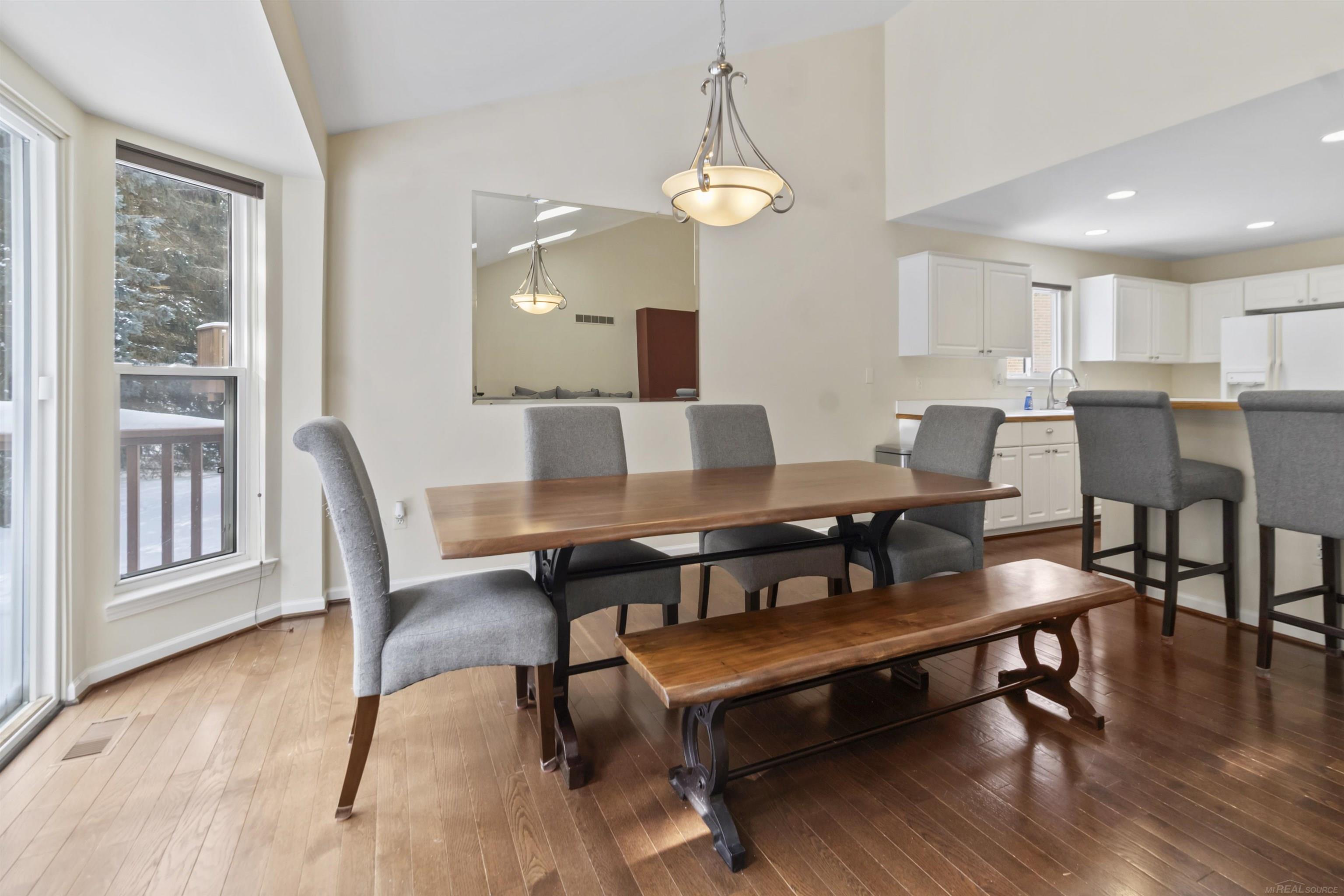 1230 Churchill Circle