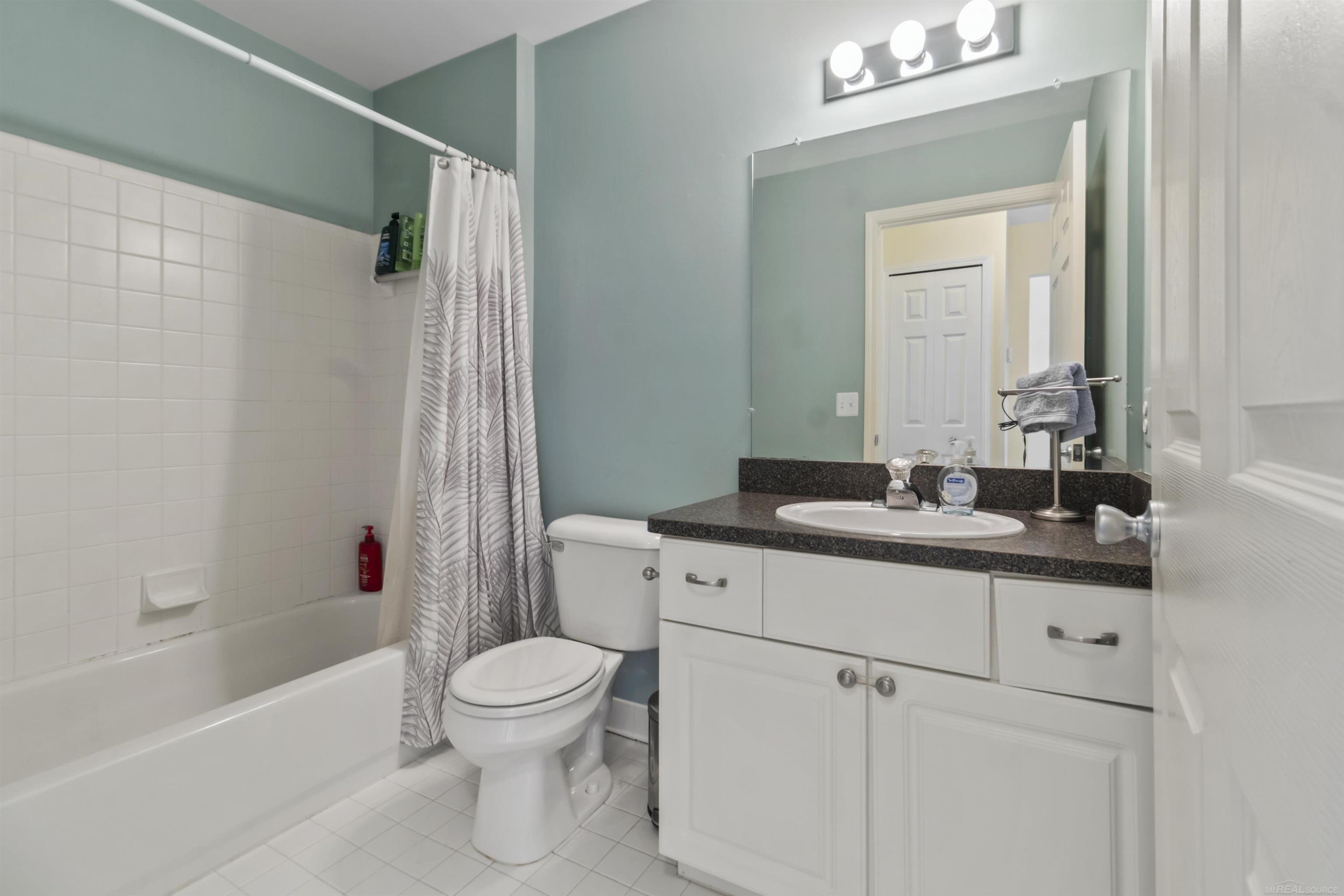 1230 Churchill Circle