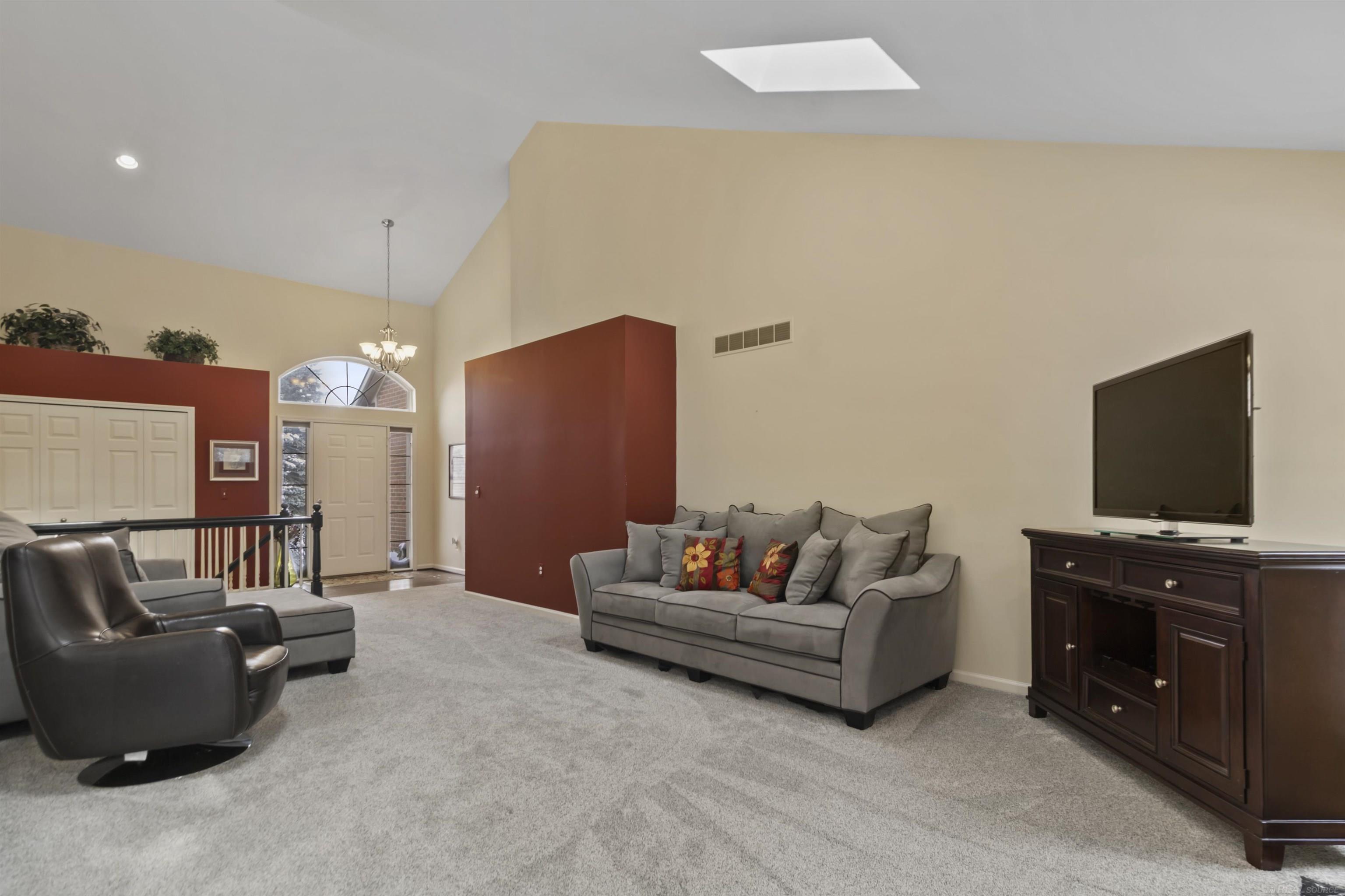 1230 Churchill Circle