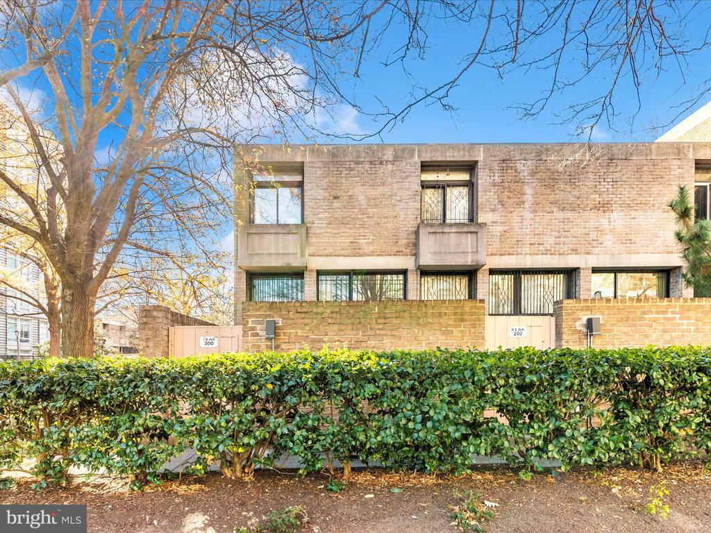 200 M STREET SW Unit: 36