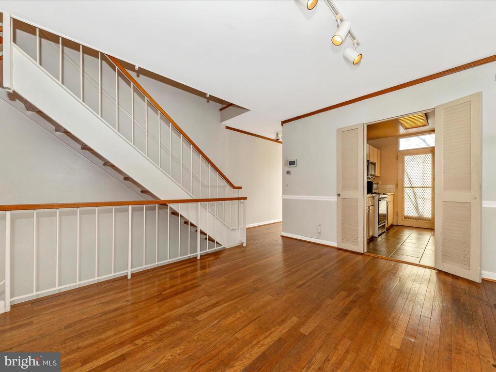 200 M STREET SW Unit: 36