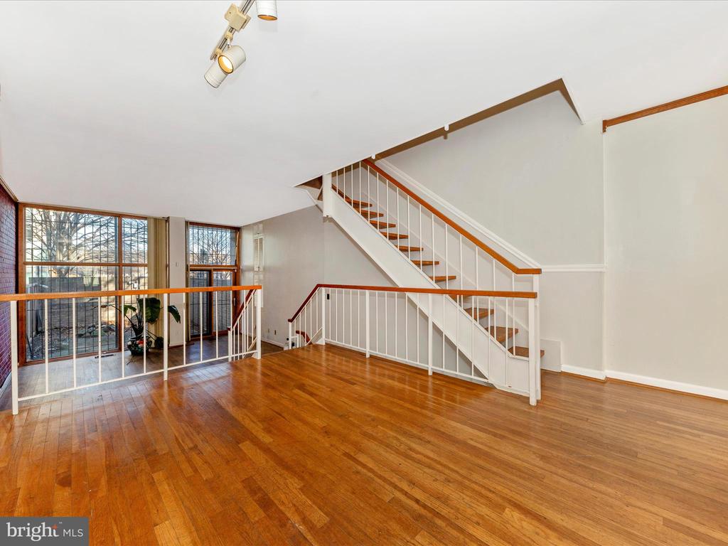200 M STREET SW Unit: 36