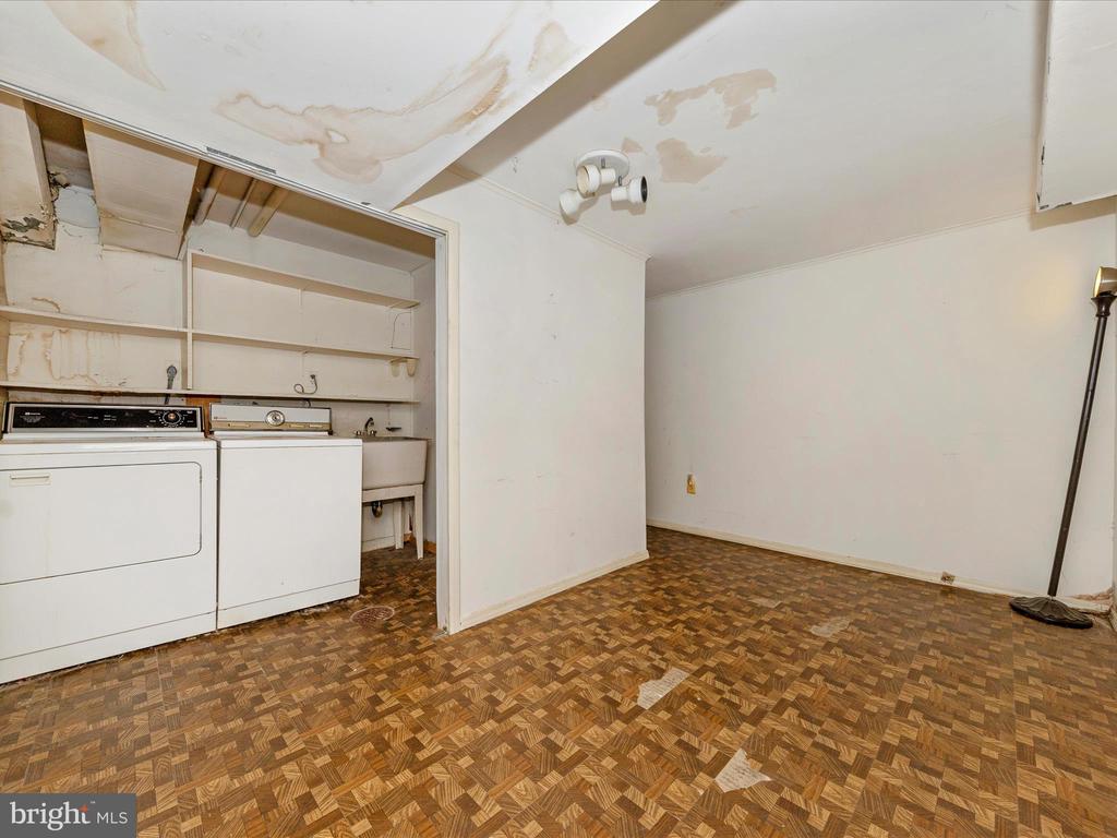 200 M STREET SW Unit: 36