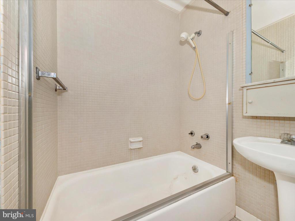 200 M STREET SW Unit: 36