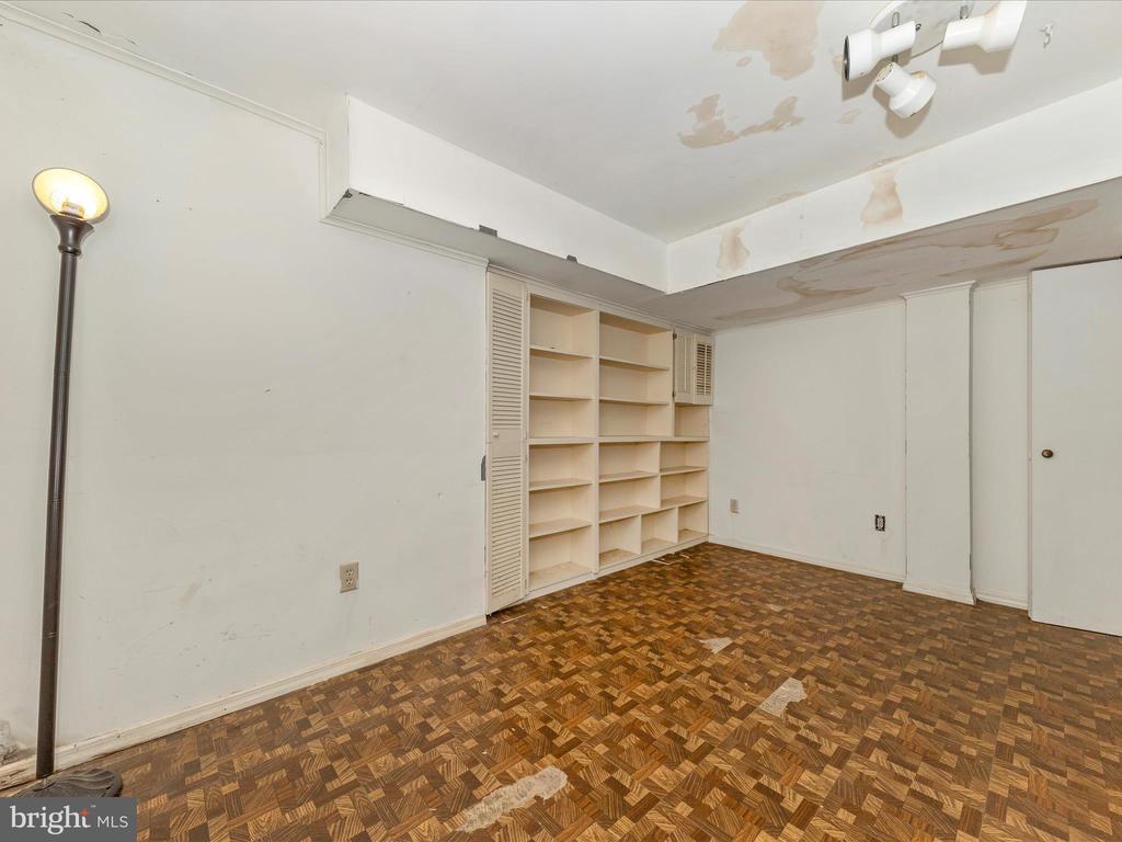 200 M STREET SW Unit: 36
