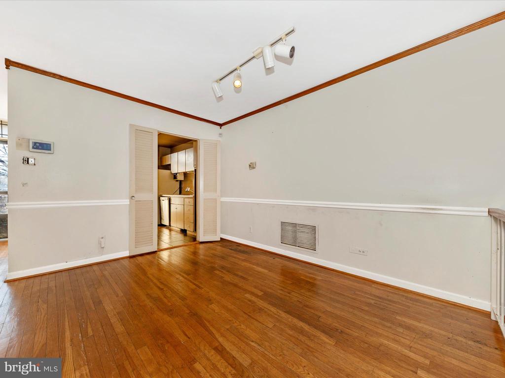 200 M STREET SW Unit: 36