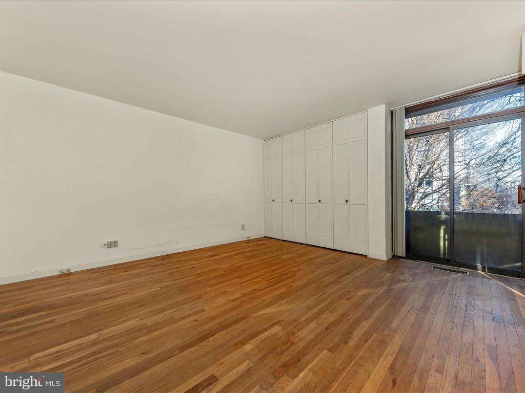 200 M STREET SW Unit: 36