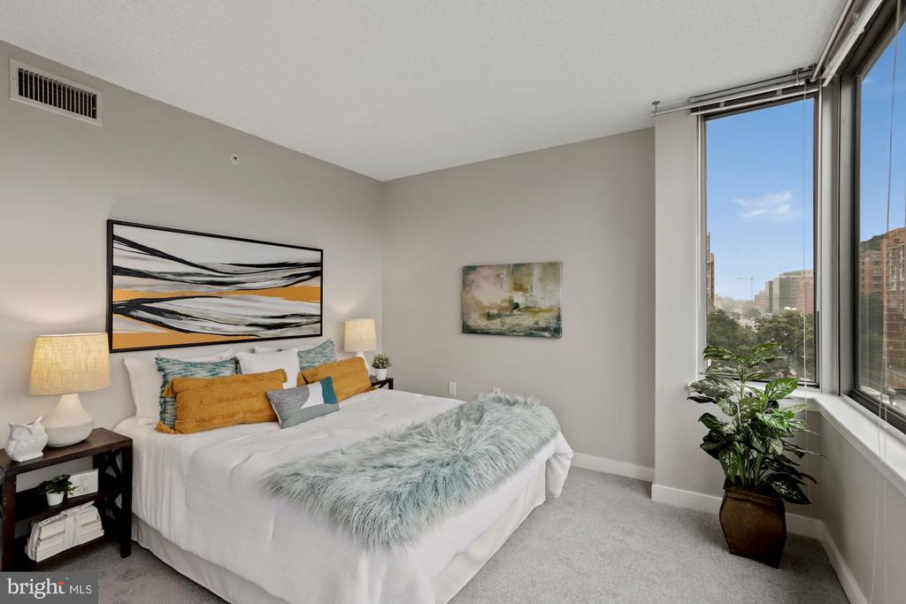 555 MASSACHUSETTS AVENUE NW Unit: 603