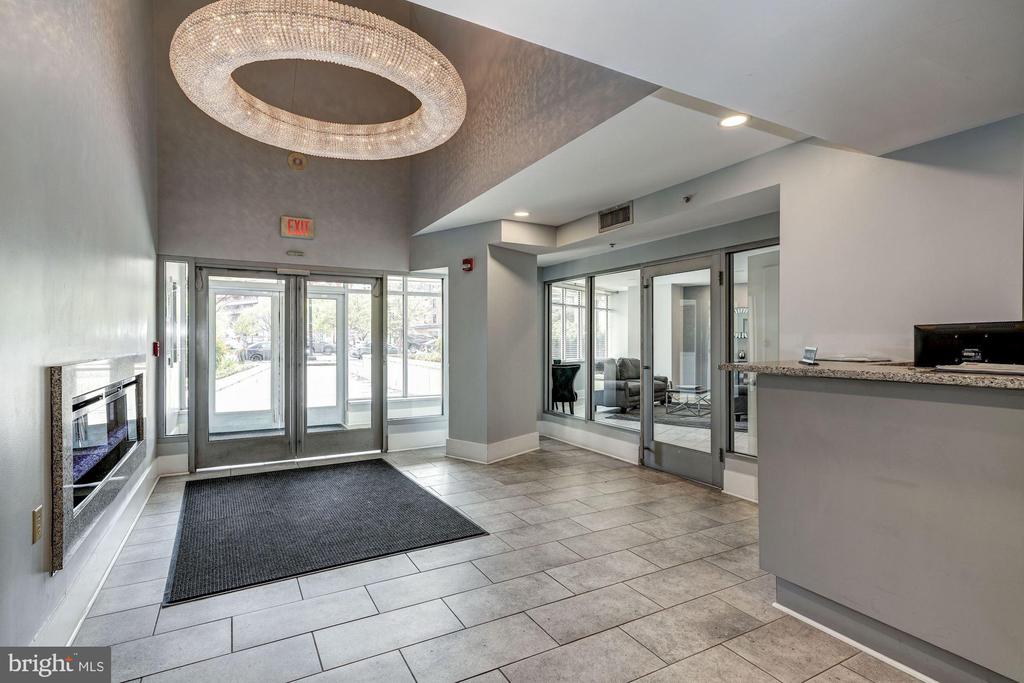 555 MASSACHUSETTS AVENUE NW Unit: 603