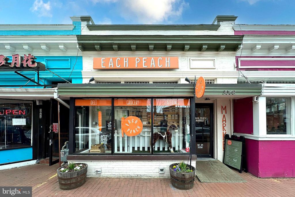 1451 PARK ROAD NW Unit: 104