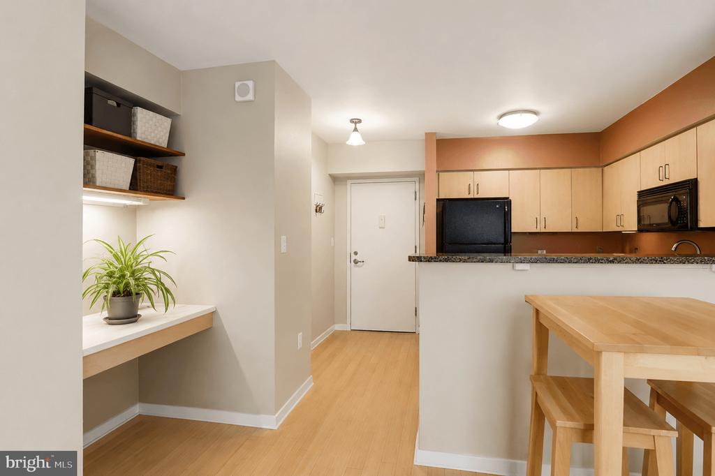 1000 NEW JERSEY AVENUE SE Unit: 304