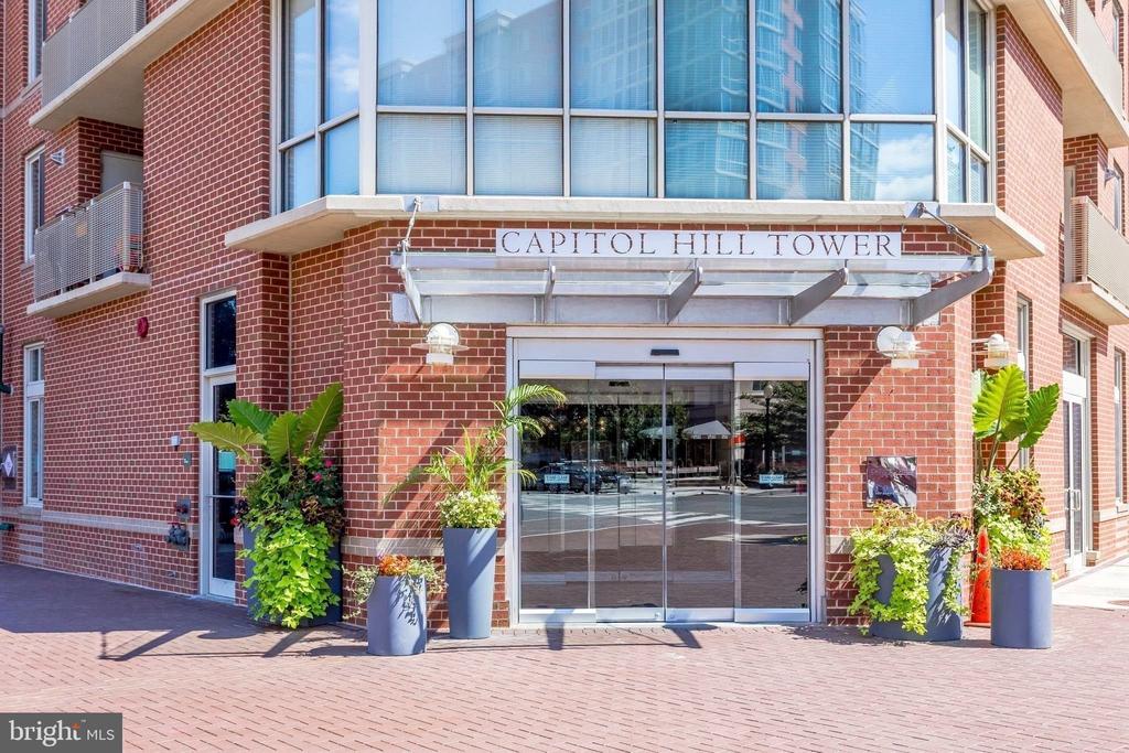 1000 NEW JERSEY AVENUE SE Unit: 304
