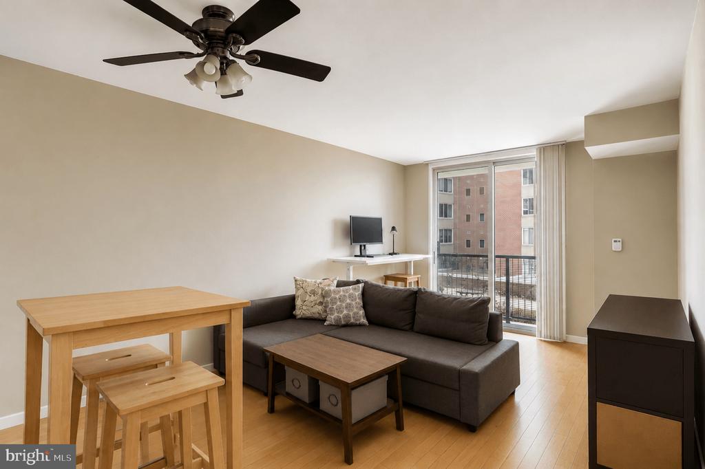 1000 NEW JERSEY AVENUE SE Unit: 304