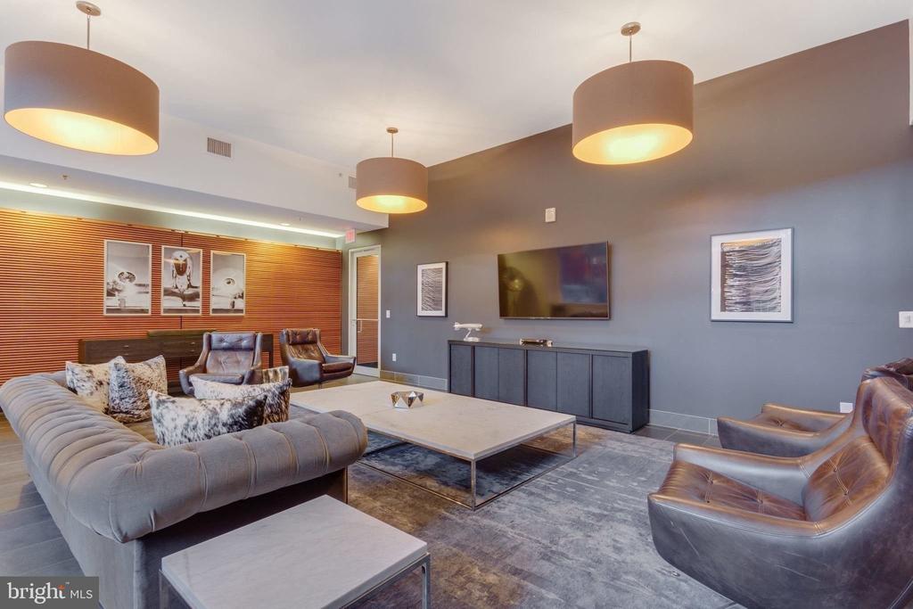 1000 NEW JERSEY AVENUE SE Unit: 304