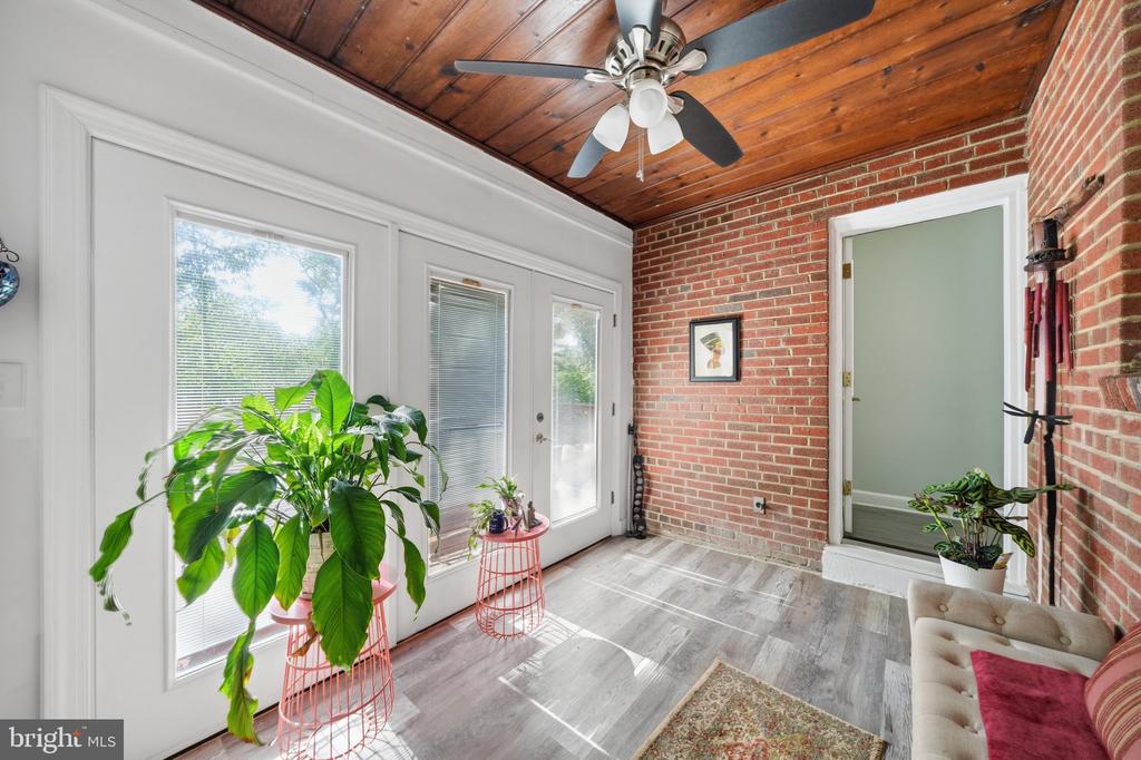 1507 38TH STREET SE