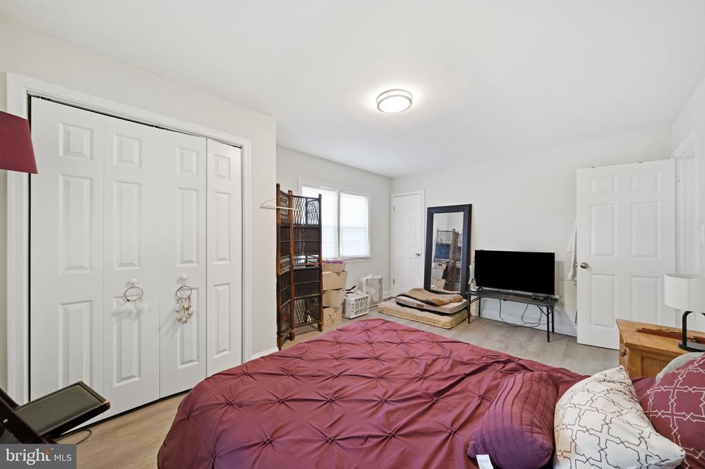1507 38TH STREET SE