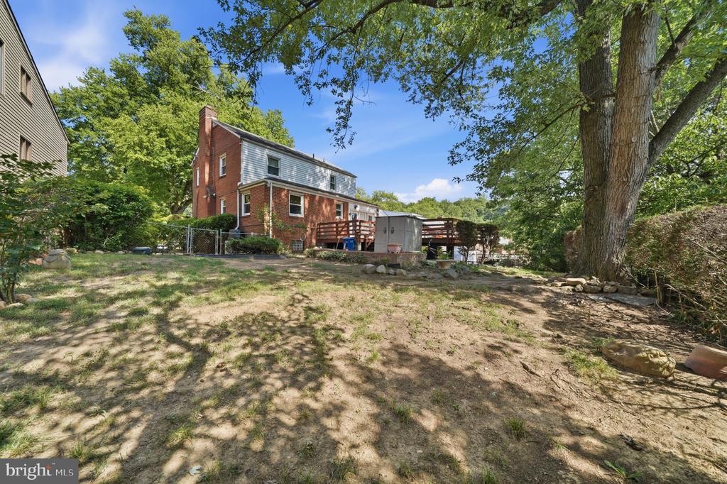 1507 38TH STREET SE