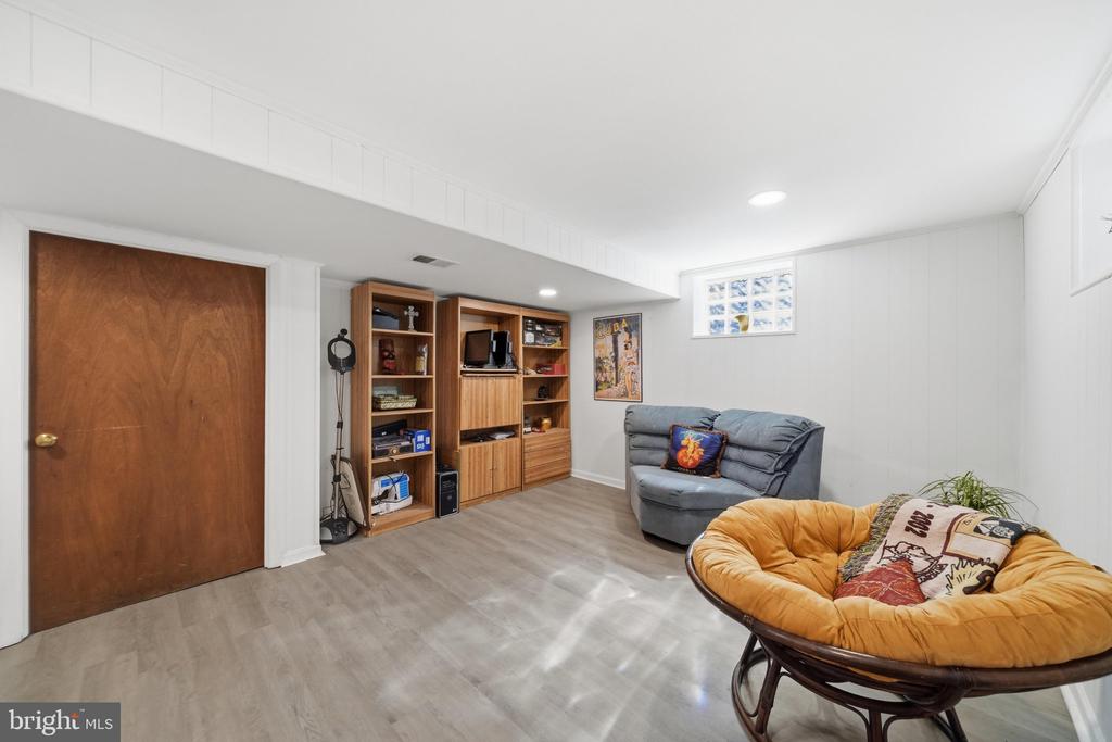 1507 38TH STREET SE