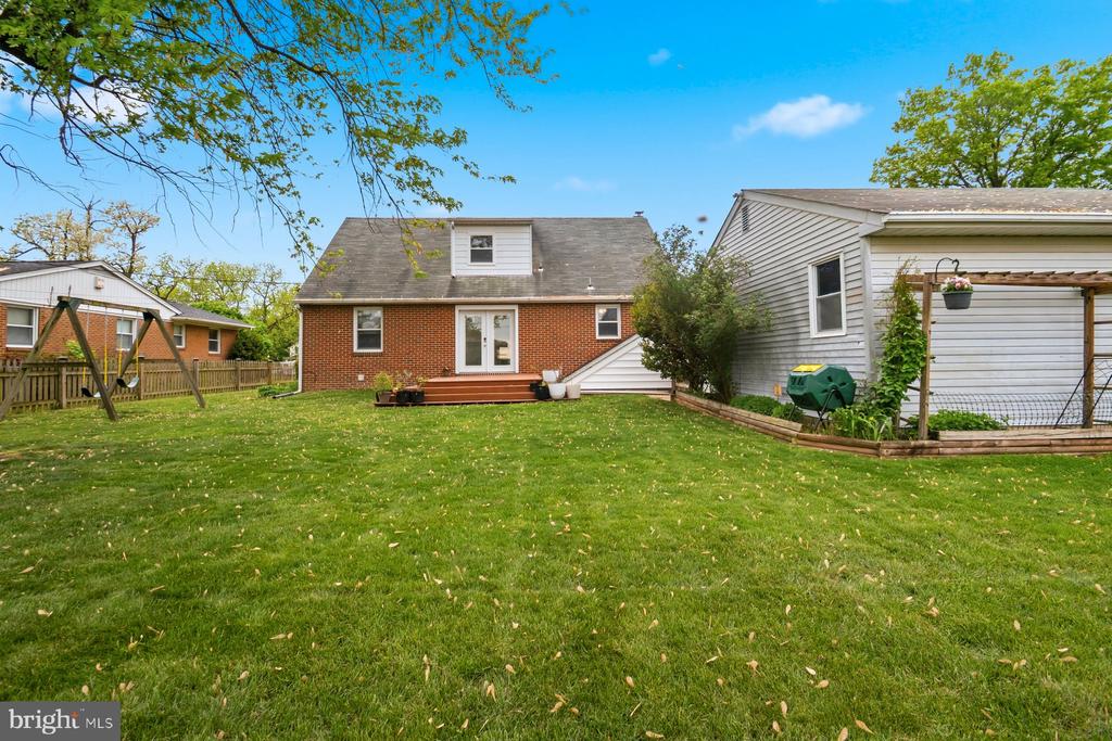6303 HOMEWOOD
