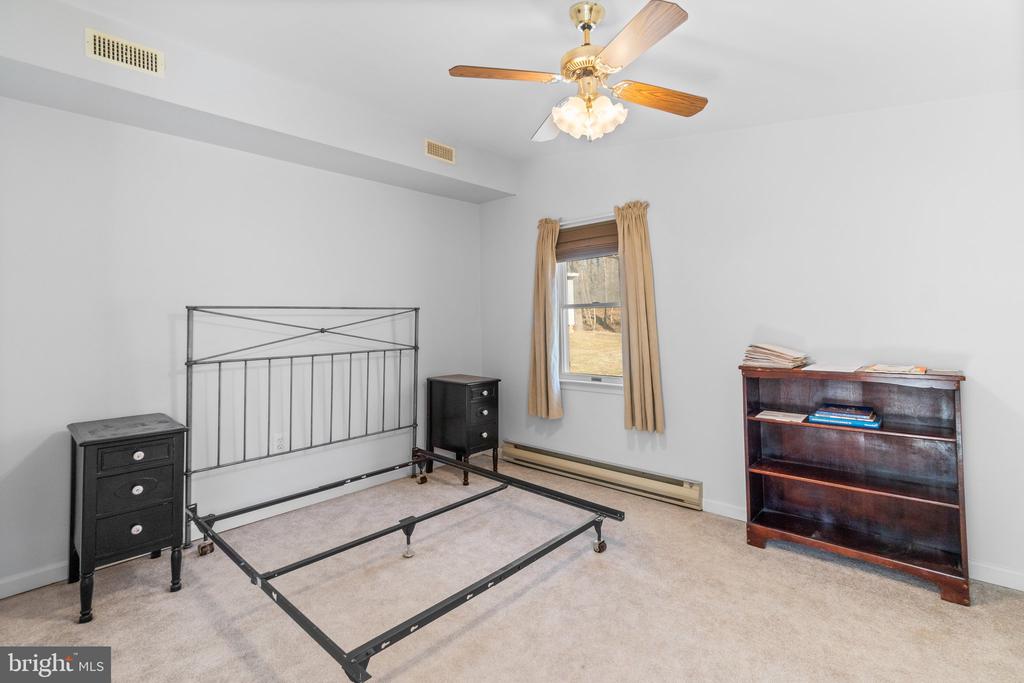 133 SCHOOLHOUSE ROAD