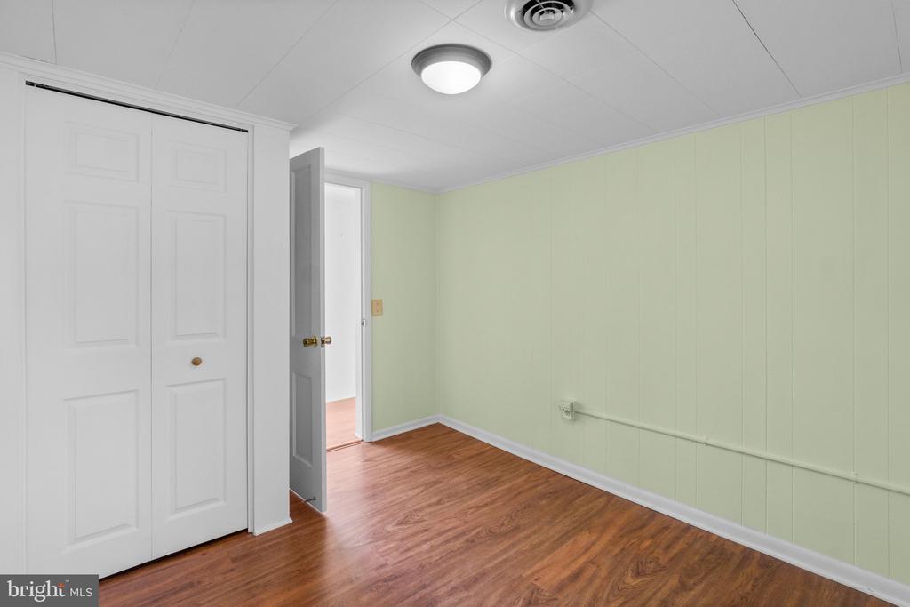 133 SCHOOLHOUSE ROAD