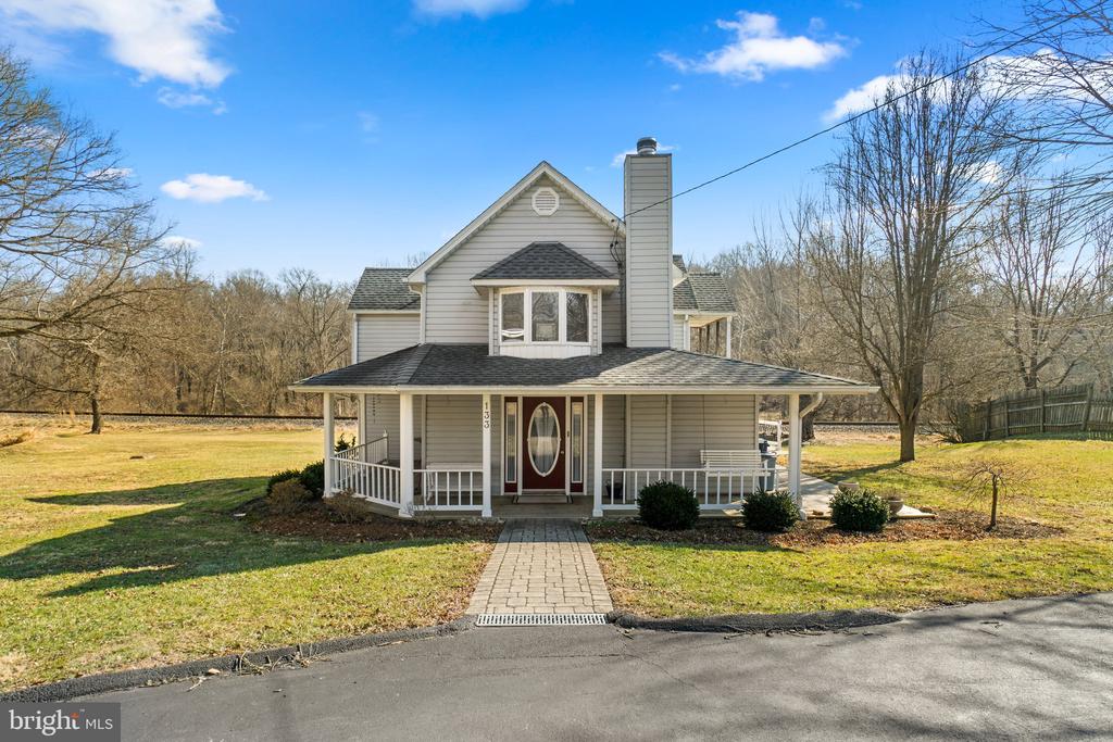 133 SCHOOLHOUSE ROAD