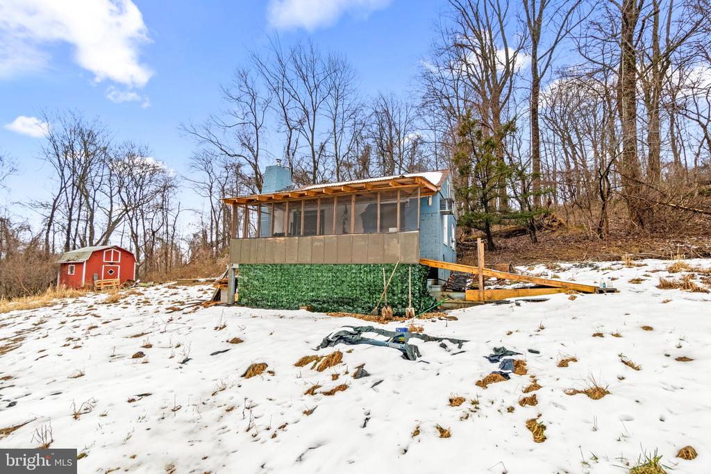8741 HORNETS NEST ROAD