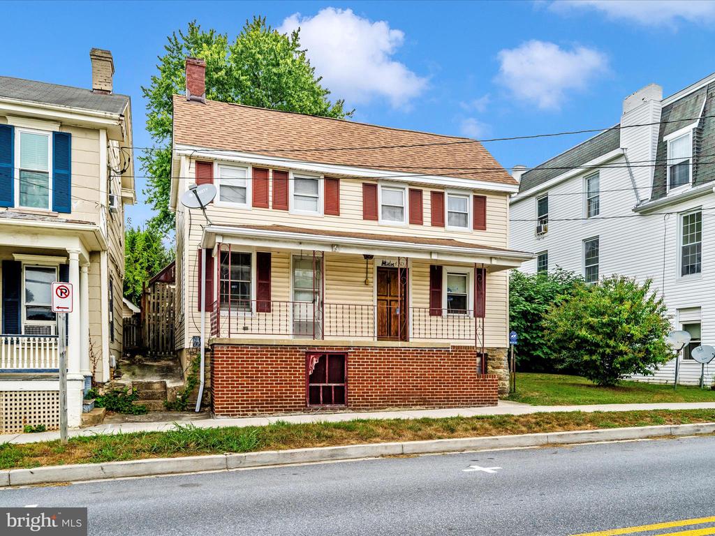 417 W MAIN STREET