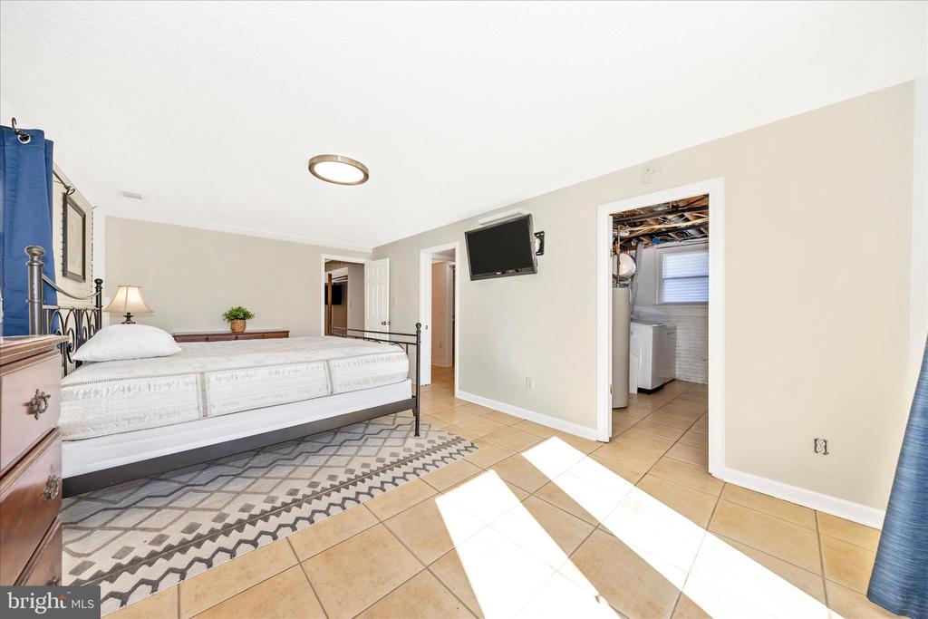 1606 WISE ROAD
