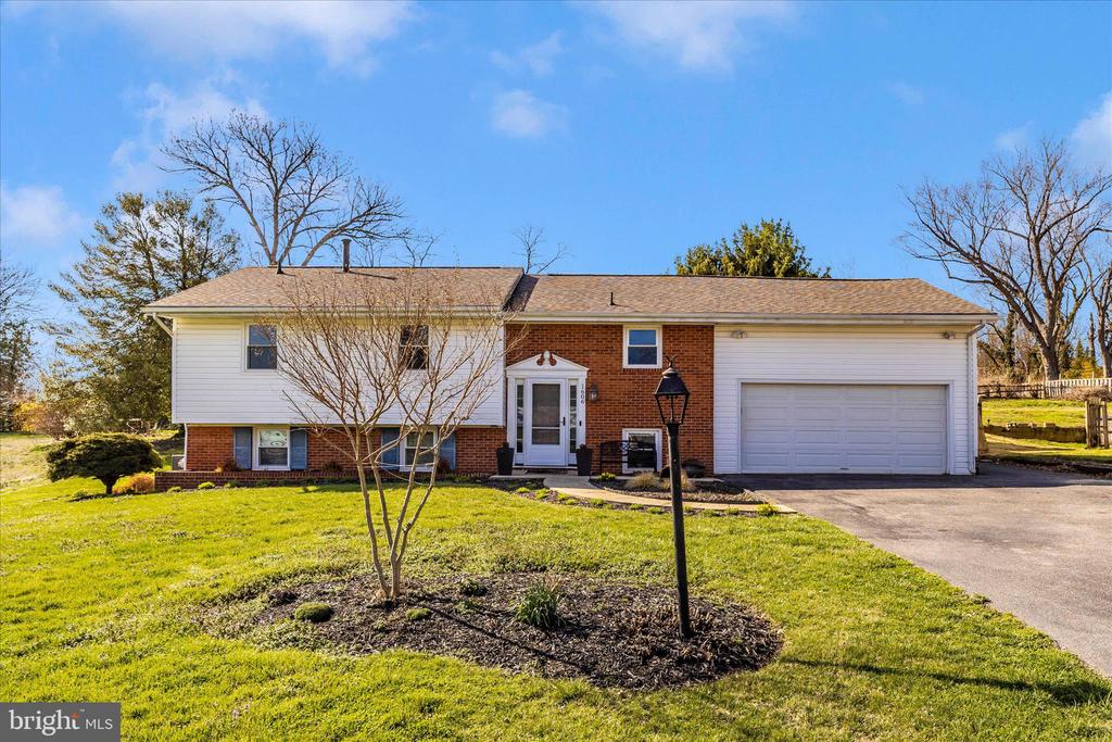 1606 WISE ROAD