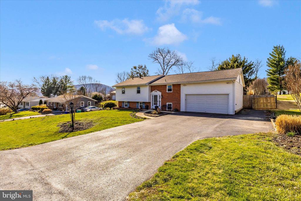 1606 WISE ROAD