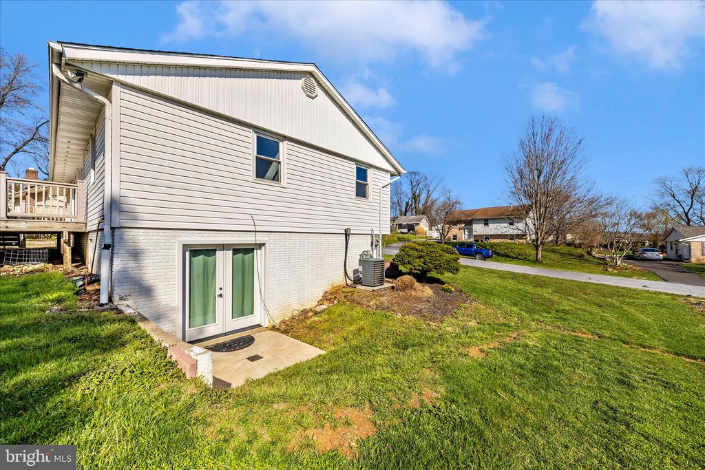 1606 WISE ROAD