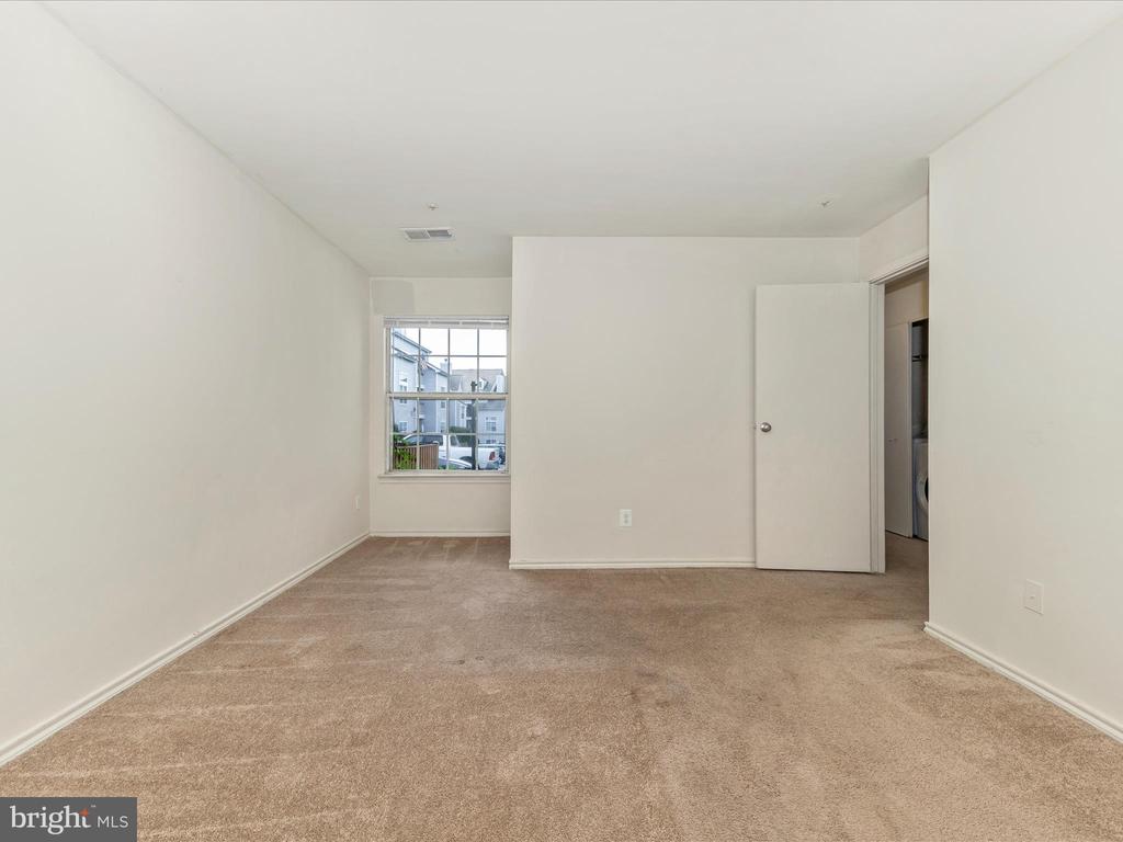 18537 BOYSENBERRY DRIVE Unit: 307