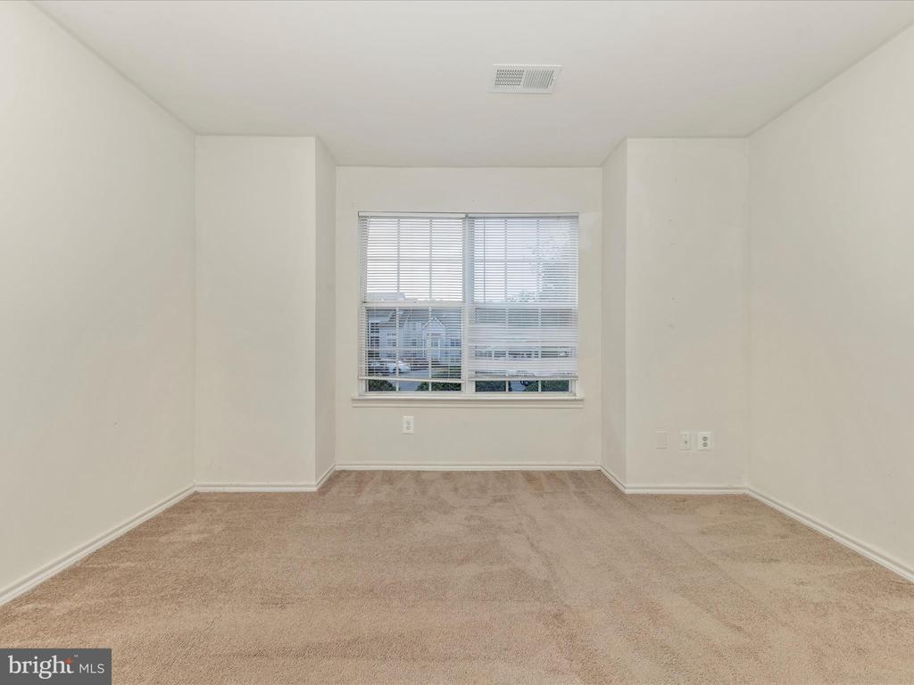 18537 BOYSENBERRY DRIVE Unit: 307