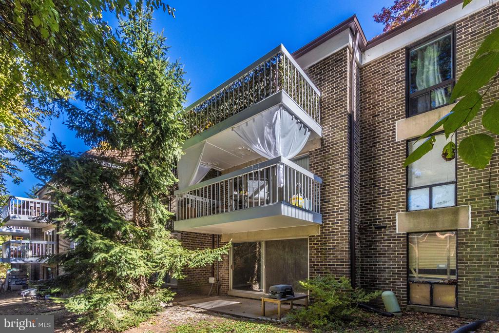 3342 HEWITT AVENUE Unit: 3-1-B